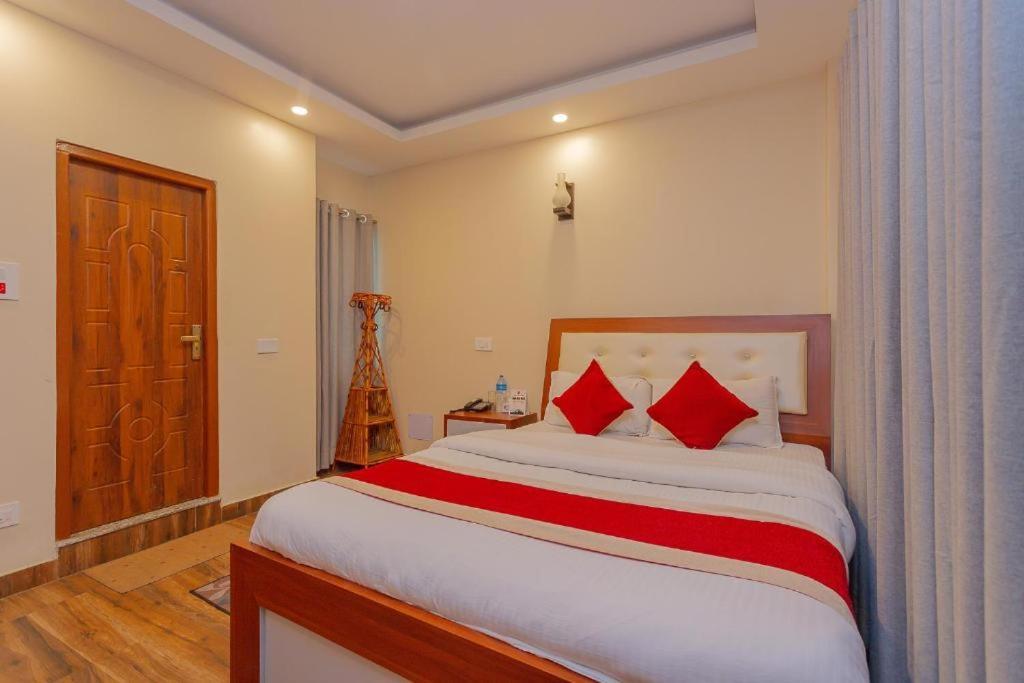 Hotel Tiktok Катманду Екстер'єр фото