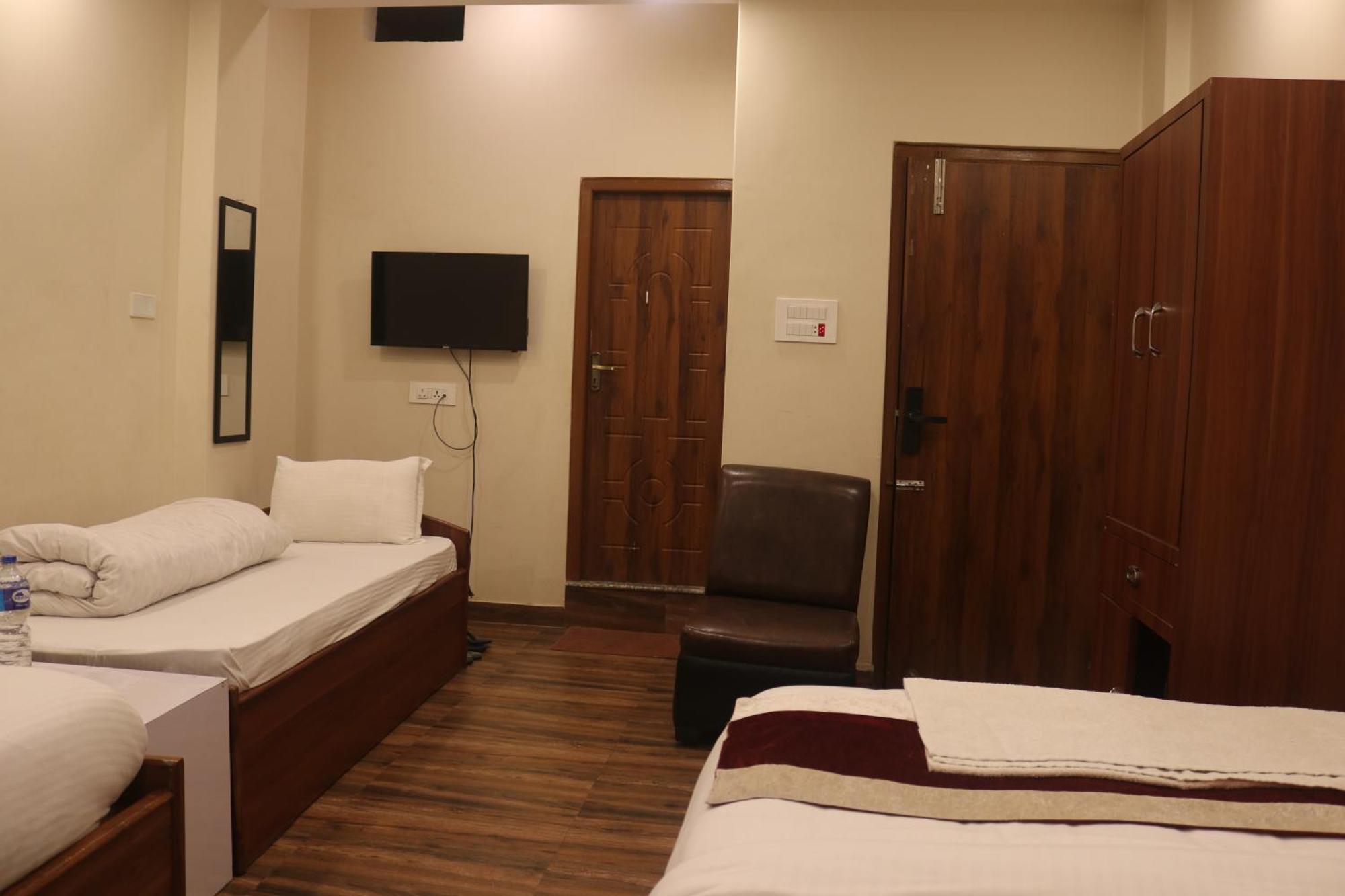 Hotel Tiktok Катманду Екстер'єр фото